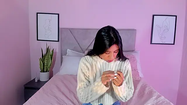 Emilyh  online show from 01/09/26, 11:13