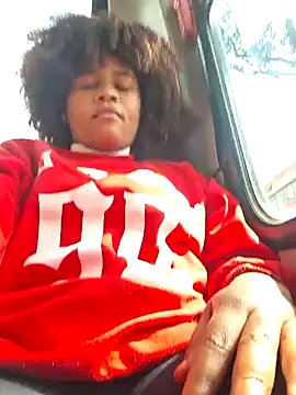 Snapshot of DANIELA_MICHEL chatting on 01/16/25, 07:41 DANIELA MICHEL online show from 01/16/25, 07:41