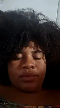 Snapshot of DANIELA_MICHEL chatting on 01/18/25, 11:44 DANIELA MICHEL online show from 01/18/25, 11:44