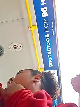 Snapshot of DANIELA_MICHEL chatting on 01/21/25, 04:48 DANIELA MICHEL online show from 01/21/25, 04:48