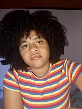 Snapshot of DANIELA_MICHEL chatting on 02/03/25, 09:39 DANIELA MICHEL online show from 02/03/25, 09:39