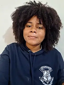 Snapshot of DANIELA_MICHEL chatting on 03/19/25, 05:17 DANIELA MICHEL online show from 03/19/25, 05:17