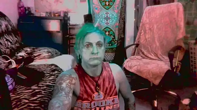 surRealGhost online show from 03/19/25, 10:09