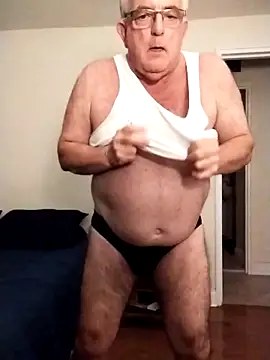 Shoreguy69 online show from 12/14/25, 10:53