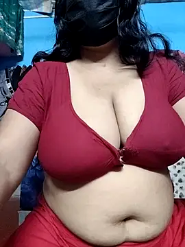 Snapshot of BERRY_00 chatting on 11/09/25, 09:51 BERRY 00 online show from 11/09/25, 09:51