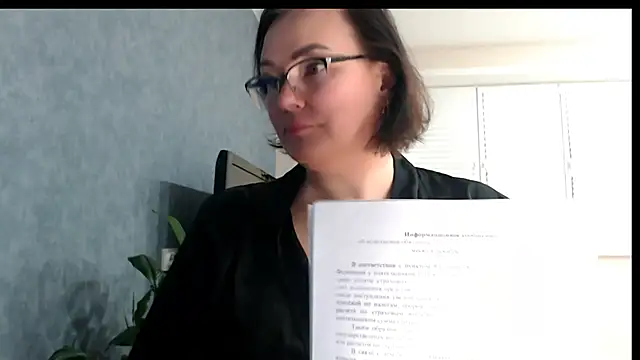 Nora Star online show from 01/15/26, 07:50