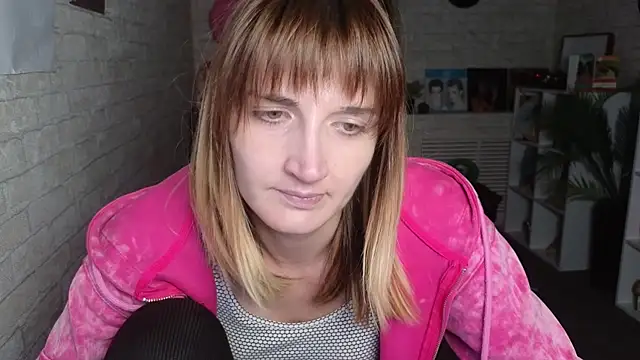 Nika Kitten online show from 04/27/26, 10:35