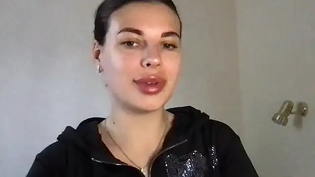 MoonriseGoddess online show from 04/19/26, 09:52