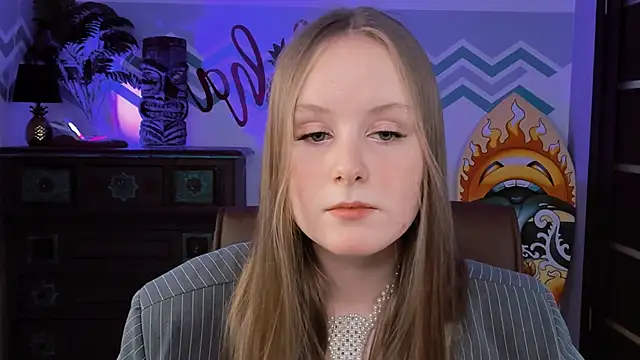 VivienLeeigh online show from 02/22/25, 03:25