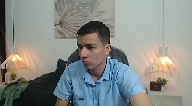 hot boy x18 online show from 12/04/24, 12:36