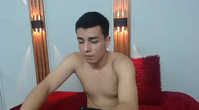 hot boy x18 online show from 02/09/25, 08:34