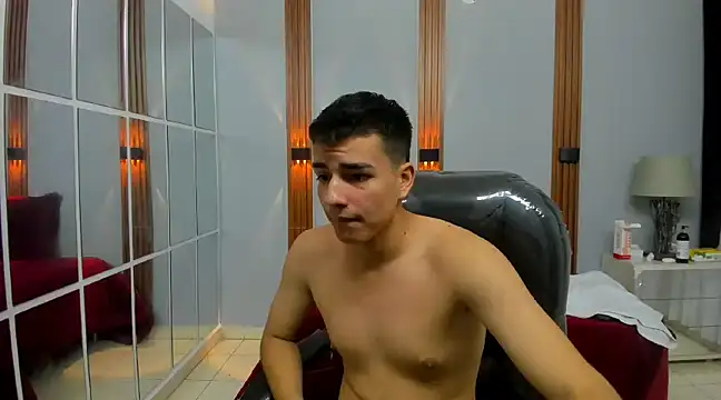 hot boy x18 online show from 02/22/25, 05:24