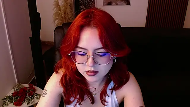 crimson tati  online show from 03/22/25, 04:14