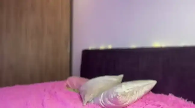 little fox alisa online show from 02/02/25, 01:45