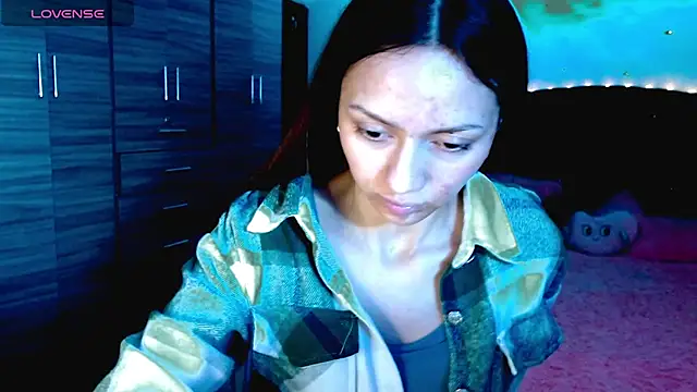 holy juli online show from 12/14/25, 03:56