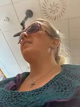 sexylady1983 online show from 09/10/25, 03:34