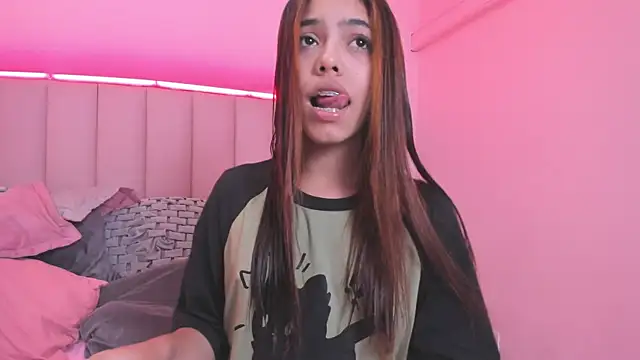 KellyOlsenbe online show from 01/29/25, 08:25