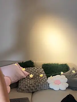 KellyOlsenbe online show from 05/02/26, 08:14
