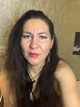 Snapshot of Tina_Moretti chatting on 02/12/25, 11:51 Tina Moretti online show from 02/12/25, 11:51