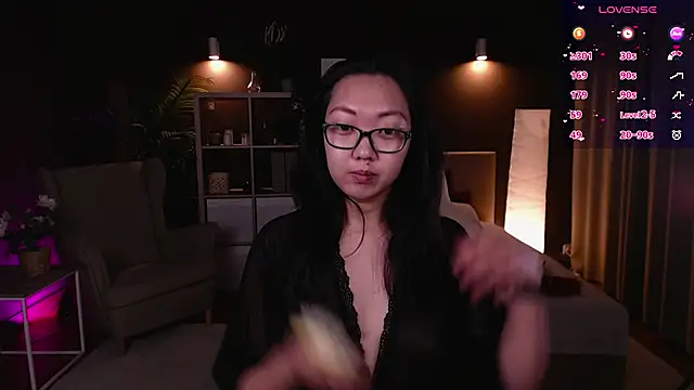 Marine Vact online show from 10/10/25, 02:05