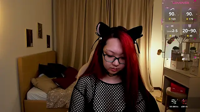 Marine Vact online show from 04/07/26, 02:06