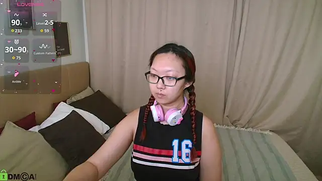 Snapshot of Marine_Vact chatting on 07/28/26, 04:50 Marine Vact online show from 07/28/26, 04:50