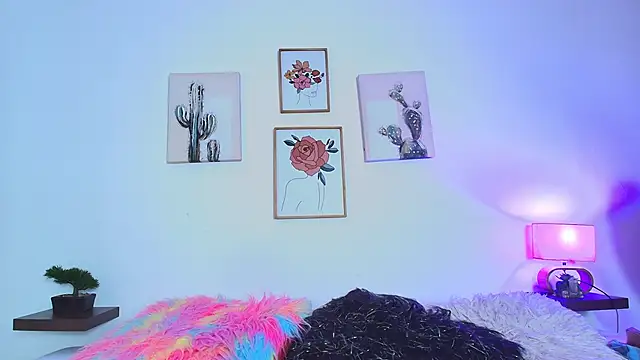 miwa cute online show from 12/18/24, 09:51