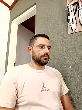 P4uzud4O online show from 03/20/26, 02:22