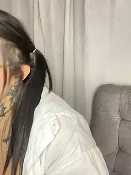 Nickiiiii online show from 01/03/25, 03:05