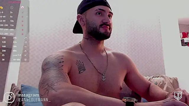 Snapshot of JeanColleman chatting on 02/01/25, 12:37 JeanColleman online show from 02/01/25, 12:37