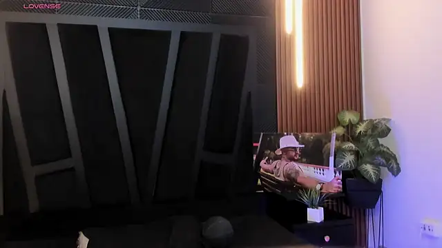 JeanColleman online show from 12/01/25, 11:21