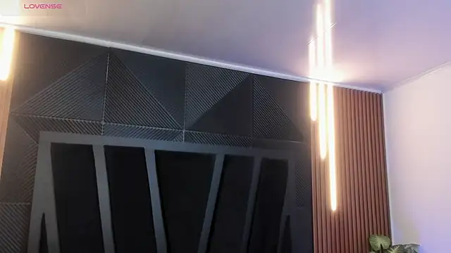 JeanColleman online show from 12/03/25, 11:14