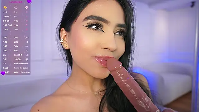 elasummer online show from 02/21/25, 03:43