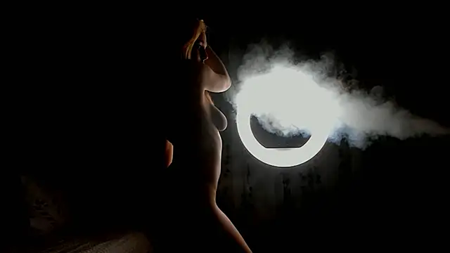 Snapshot of Tate_Angel chatting on 03/16/25, 09:16 Tate Angel online show from 03/16/25, 09:16