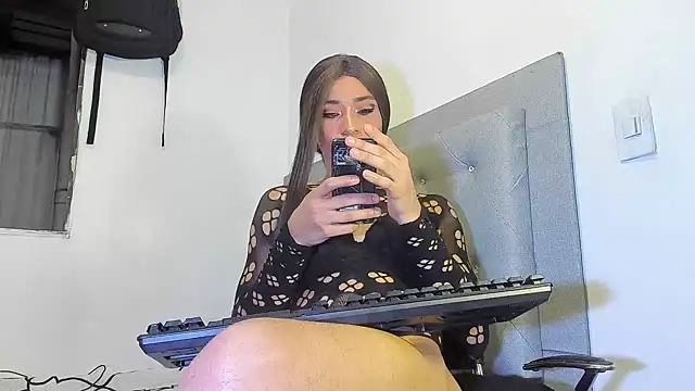 camila bigcock169 online show from 03/03/26, 03:56