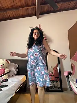 Sharongirl07 online show from 09/09/25, 02:38