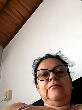 Sharongirl07 online show from 09/28/25, 02:11