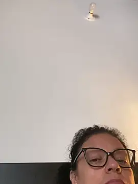 Sharongirl07 online show from 05/13/26, 11:40