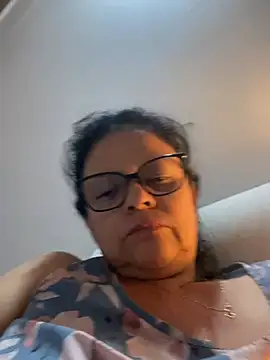 Sharongirl07 online show from 07/05/26, 04:19