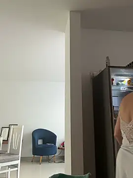 Sharongirl07 online show from 07/17/26, 12:01