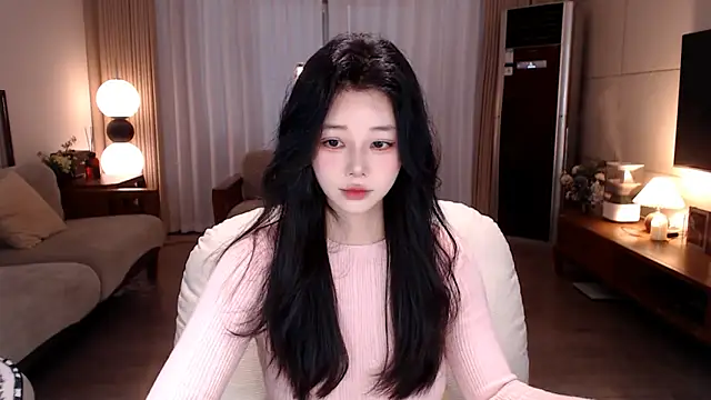 sweateanv  online show from 03/03/26, 08:09