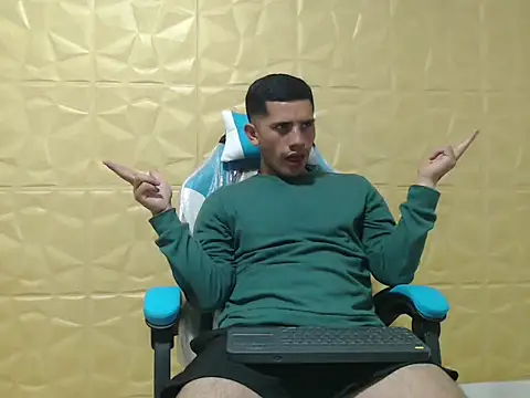 Snapshot of Deportist chatting on 09/16/25, 06:42 Deportist online show from 09/16/25, 06:42