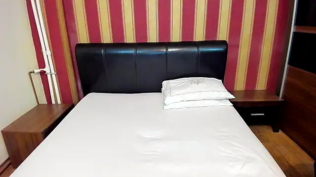 AshPage online show from 12/02/24, 08:44