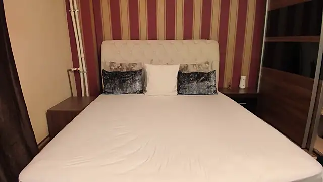 AshPage online show from 03/04/26, 08:59