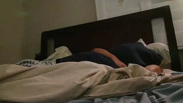 cloudyspun online show from 11/12/25, 12:49