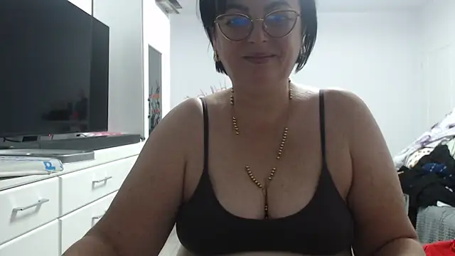 Amandamuller1982 online show from 10/22/25, 09:03