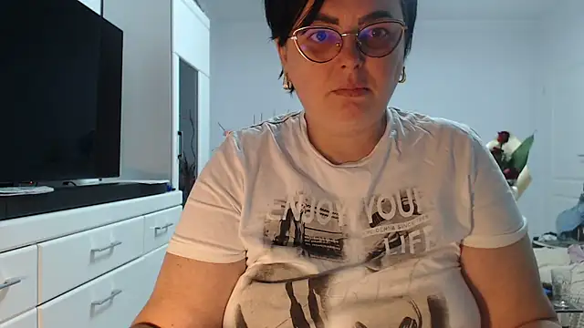 Amandamuller1982 online show from 03/03/26, 10:04