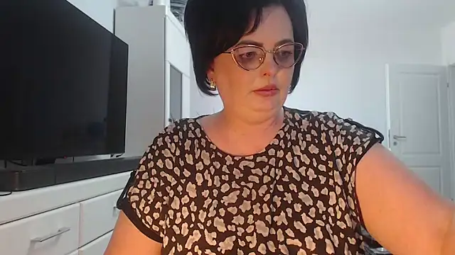 Amandamuller1982 online show from 05/15/26, 12:56