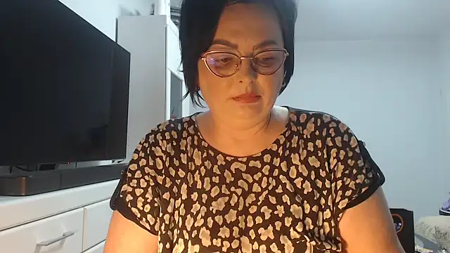 Snapshot of Amandamuller1982 chatting on 06/07/26, 10:24 Amandamuller1982 online show from 06/07/26, 10:24