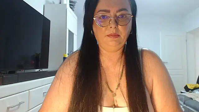 Snapshot of Amandamuller1982 chatting on 06/28/26, 04:13 Amandamuller1982 online show from 06/28/26, 04:13